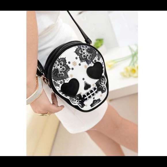 Sugar Skull Purse LAST ONE LEFT!!! - Picture 3 of 6